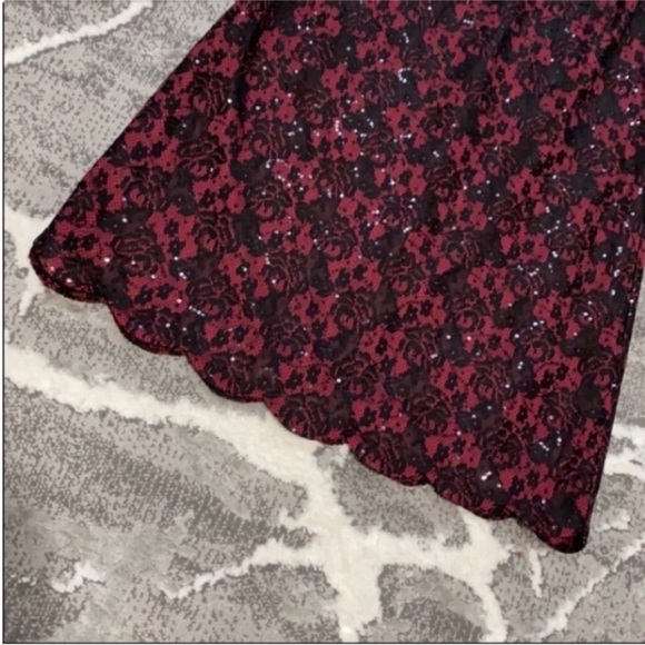 Anne Klein Red & Black Lace Sheath Dress Size 8 – New Without Tags - Picture 2 of 8